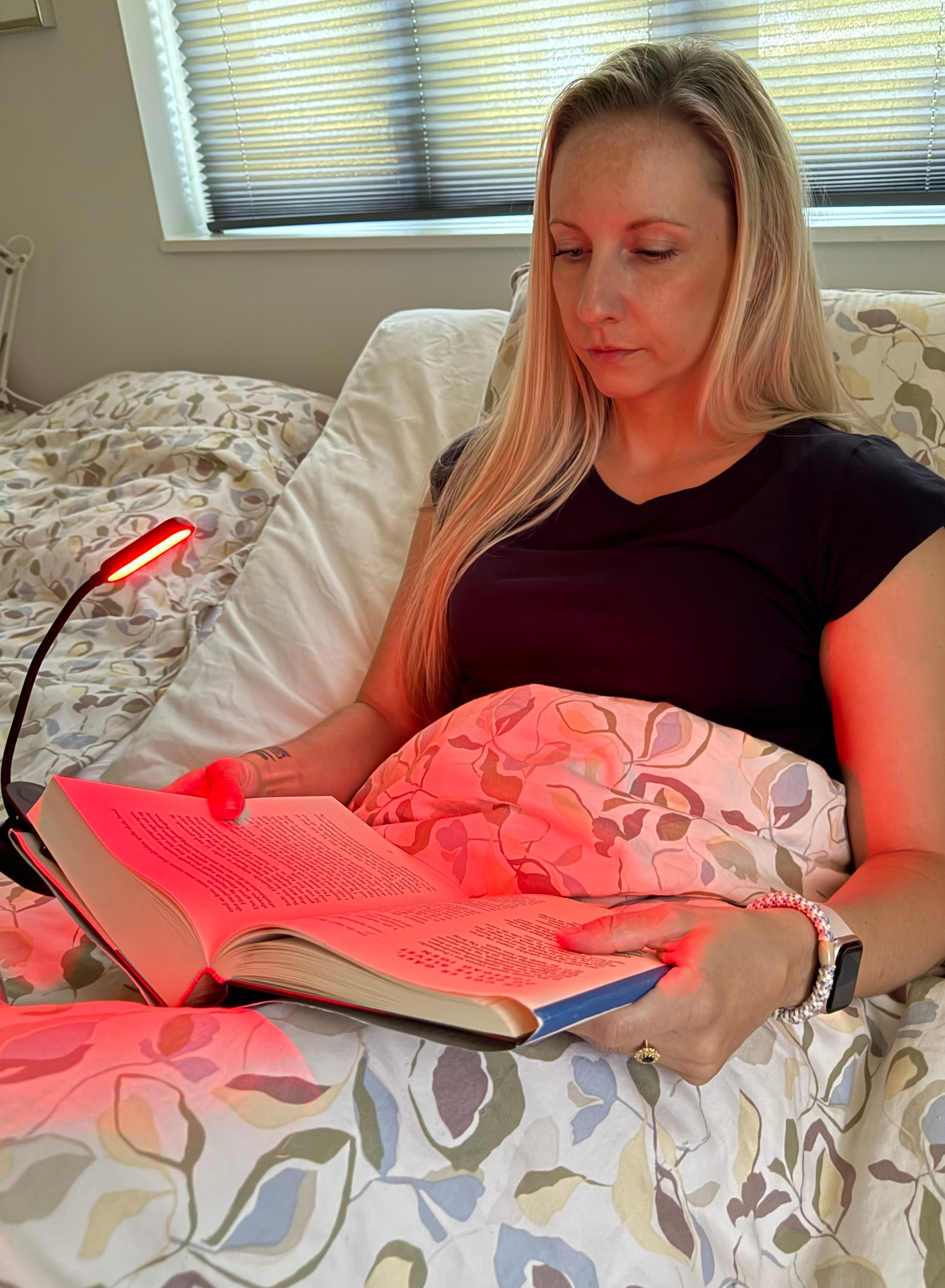 Night Reading Light – Rot/Amber-Leselampe (blaulichtfrei) – Bild 2