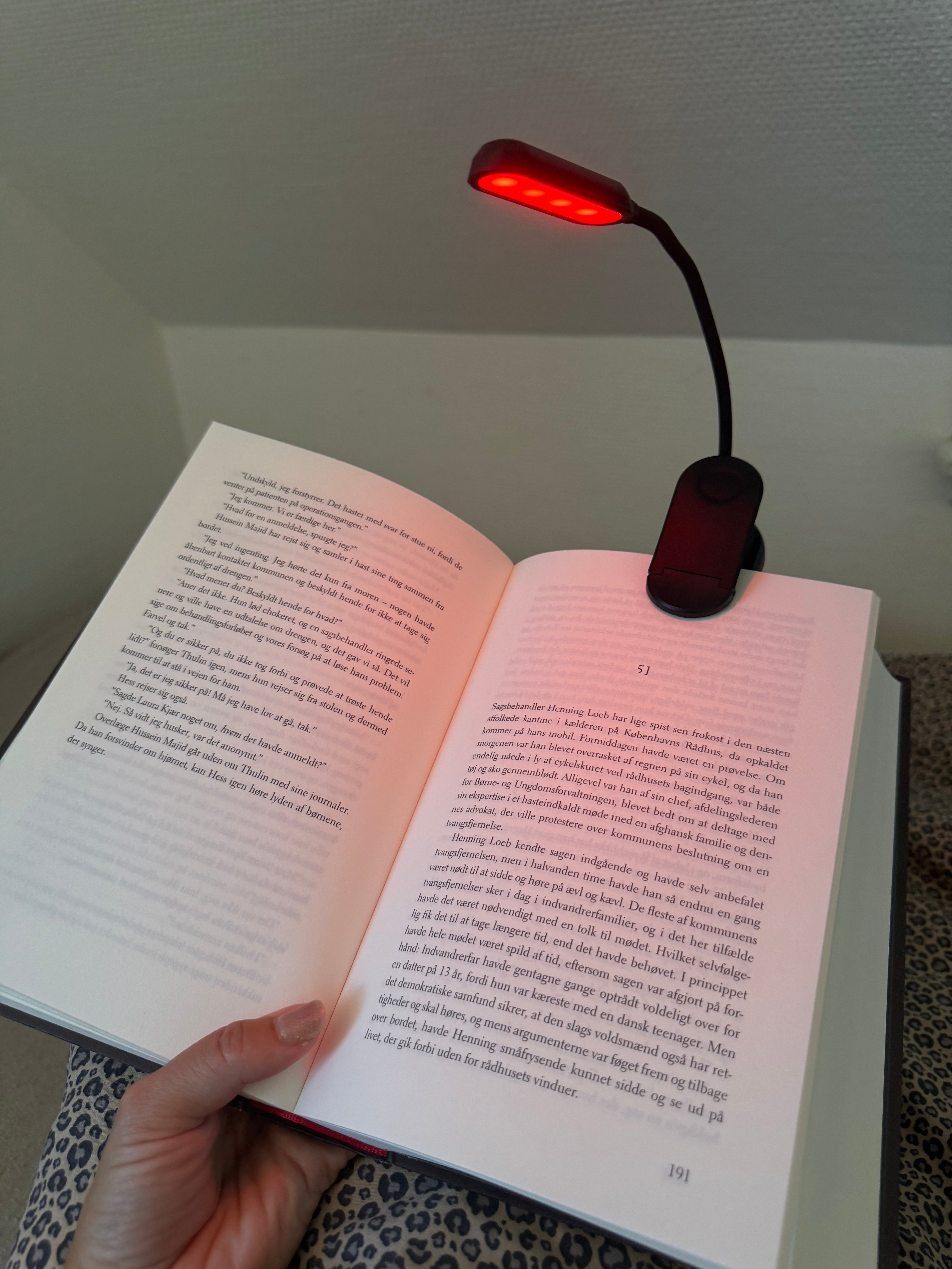 Night Reading Light – Rot/Amber-Leselampe (blaulichtfrei) – Bild 4